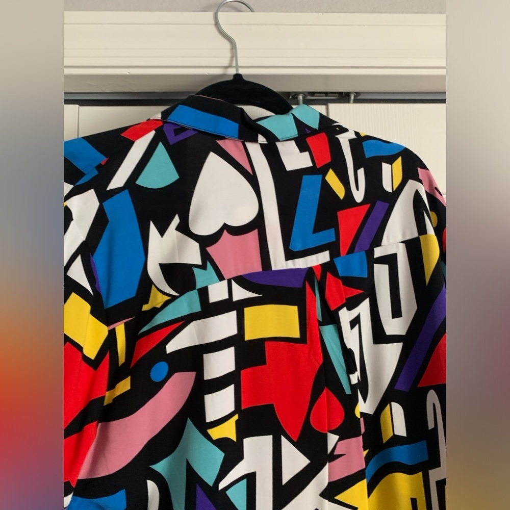 90’s inspired button down - Picture 4 of 7